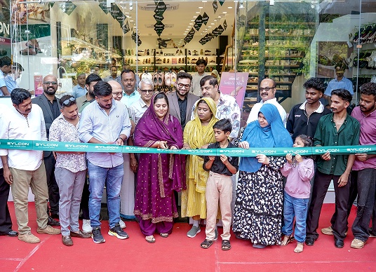 Sylcon franchise store event photograph